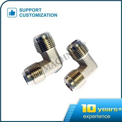 Gomito svasato in ottone